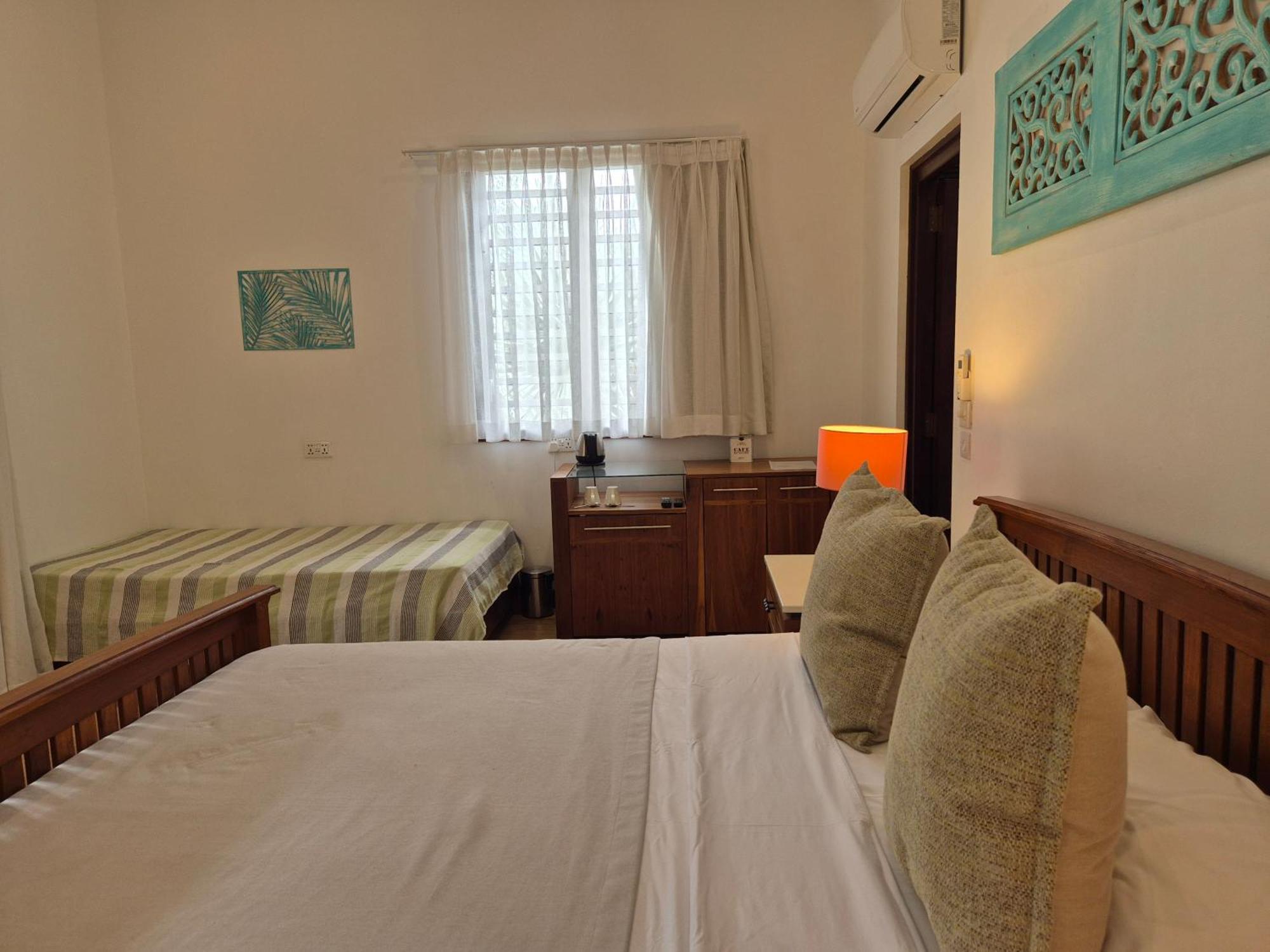 Shanti Ghar Guest House Tamarin Exteriér fotografie