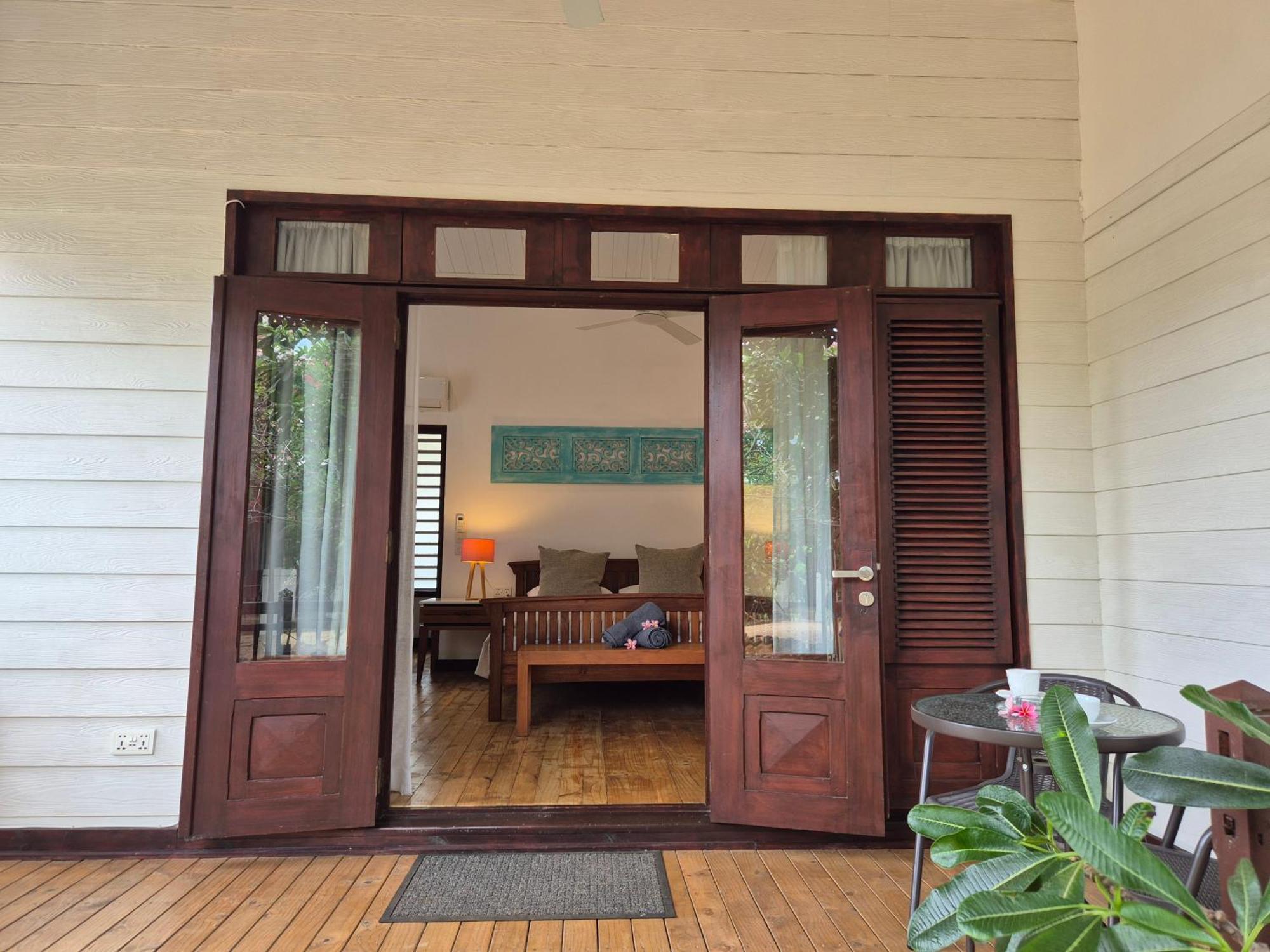 Shanti Ghar Guest House Tamarin Exteriér fotografie